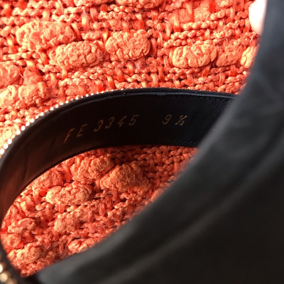 Ferragamo Suede Platform sandals size 9.5 - Picture 11 of 14